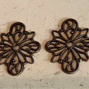 Limit quantities..24 vintage brass filigree stampings